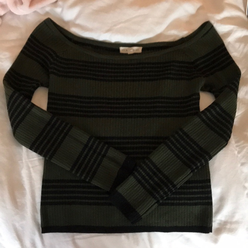 Long sleeved off the shoulder top